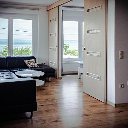 Hedon Brewing Niko Apartment - 200 Meter To The Beach Balatonvilágos Eksteriør billede