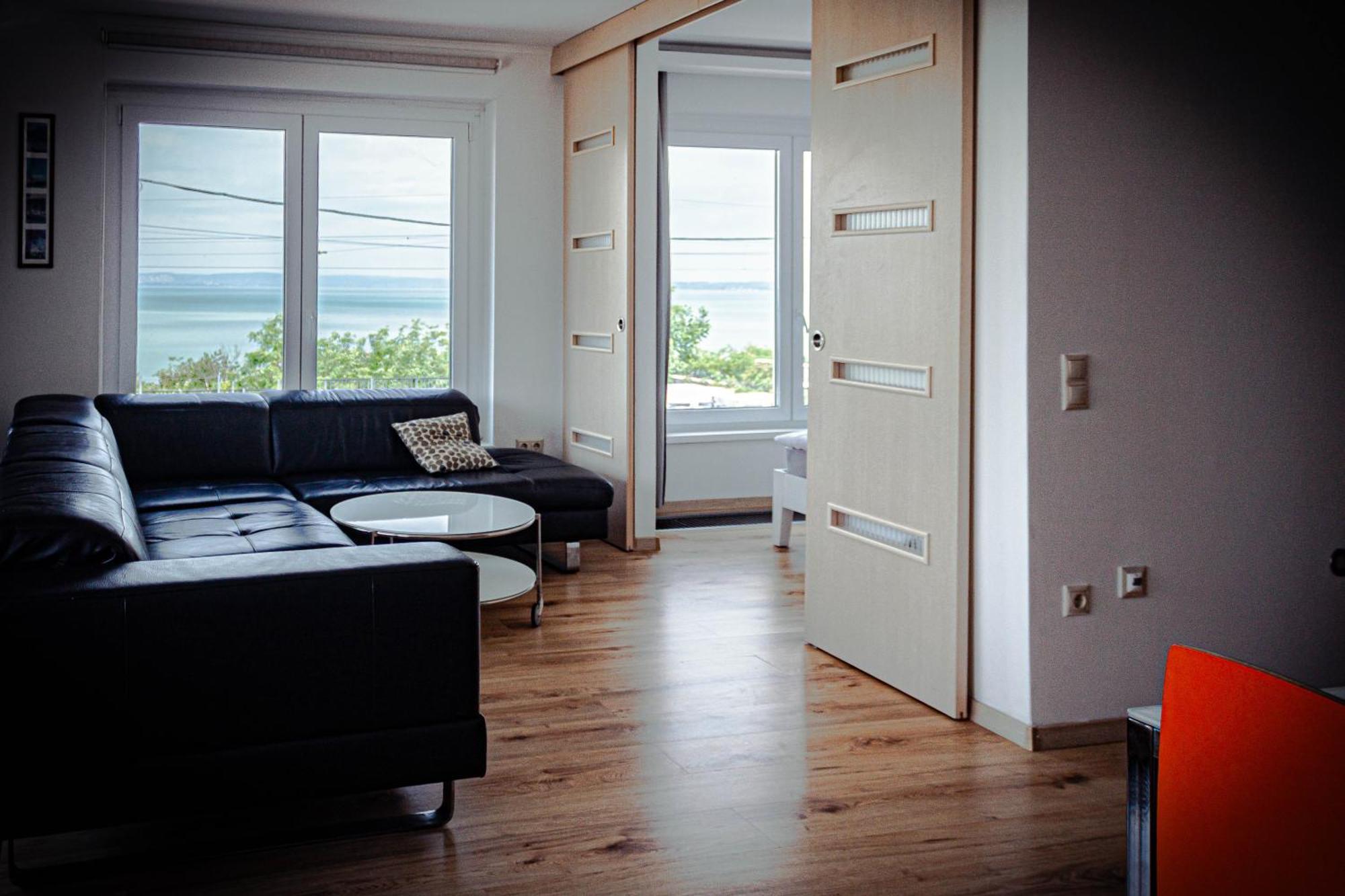 Hedon Brewing Niko Apartment - 200 Meter To The Beach Balatonvilágos Eksteriør billede